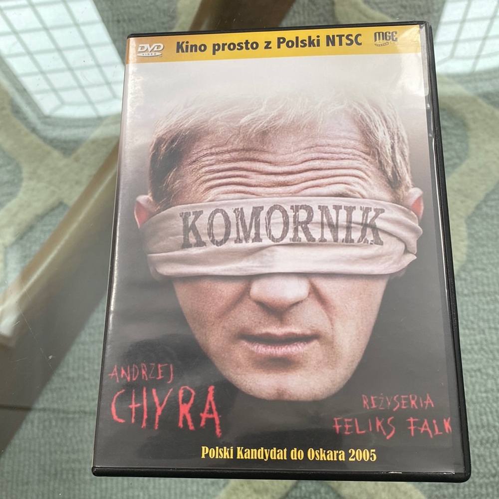 "Komornik"